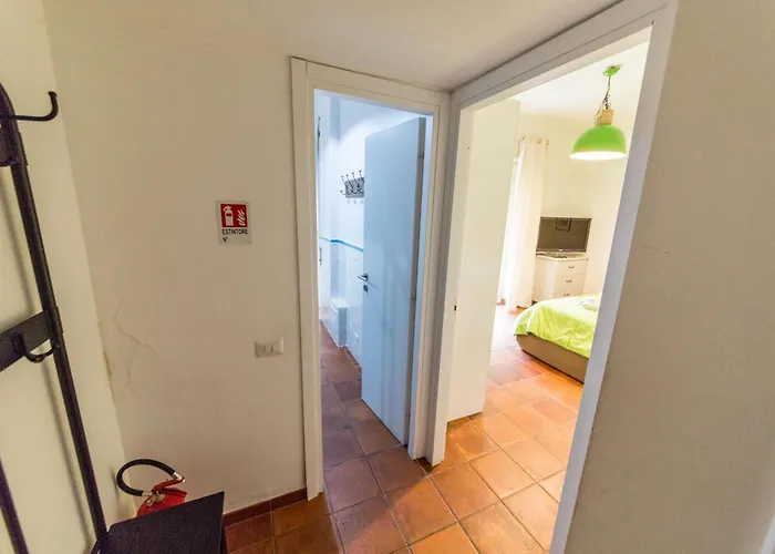 Irnerio House *
